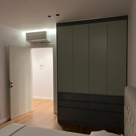 Renas 2 Тирана