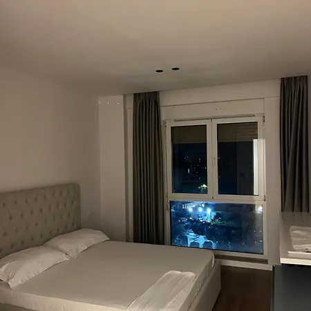 דירה Renas 2 טיראנה